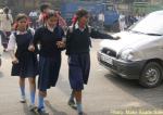 india- children in traffic