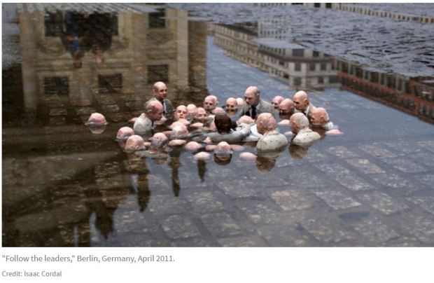 politicians-discussing-global-warming-spain-isaac-cordal