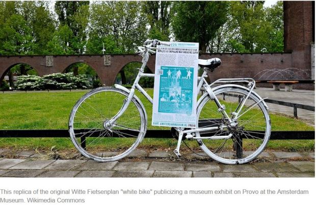 luud-white-bike-reproduction-in-museum